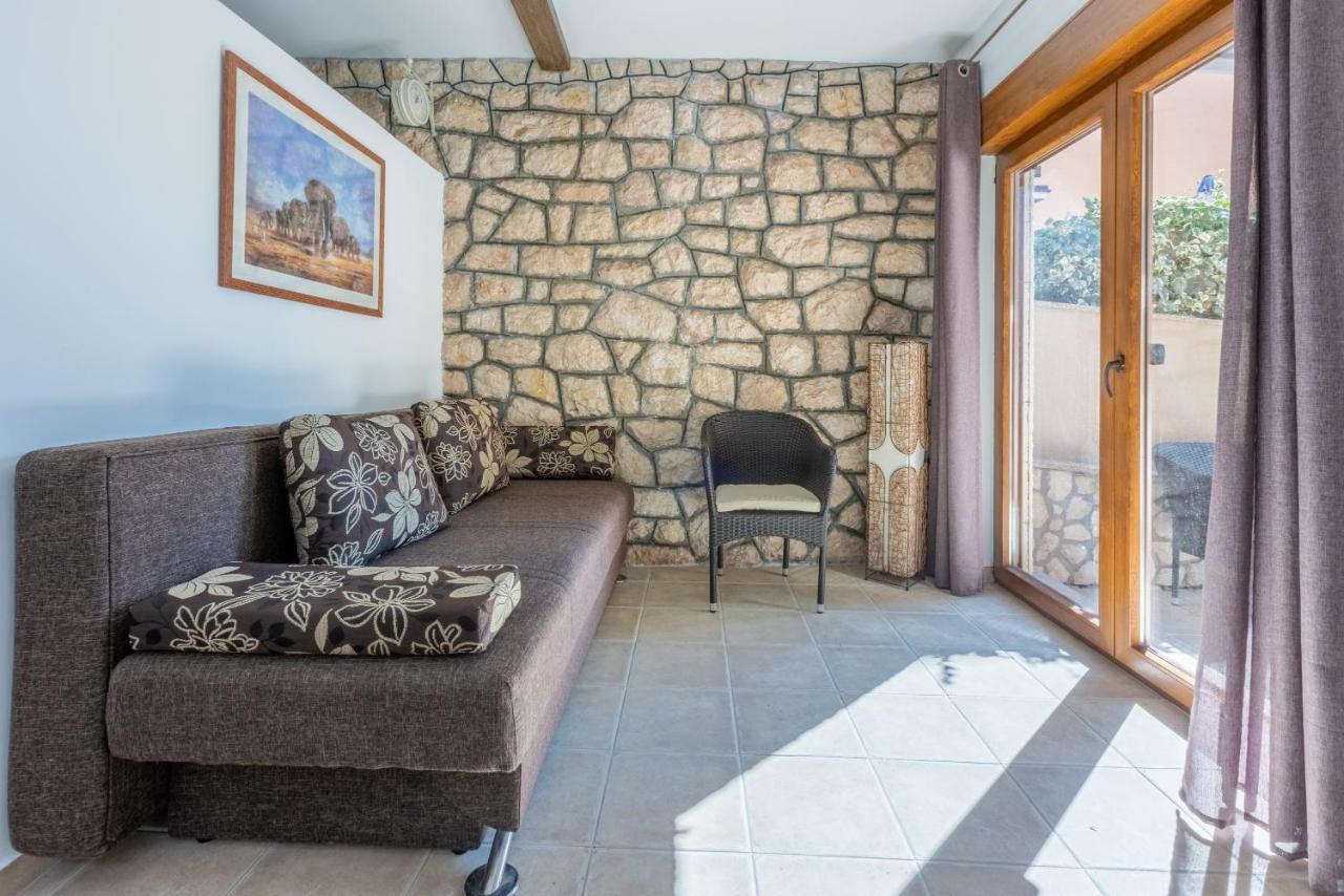 Apartmani Anita Драмаль Экстерьер фото