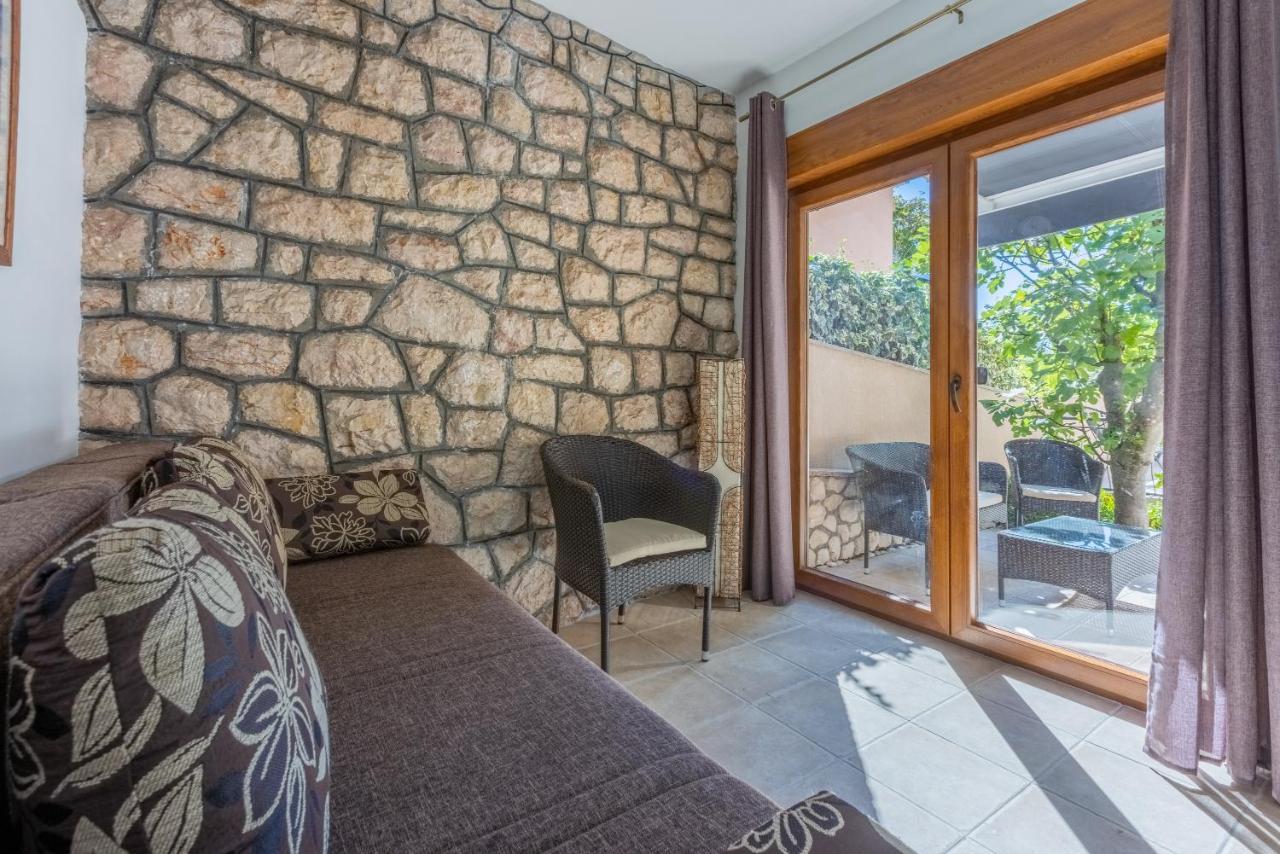 Apartmani Anita Драмаль Экстерьер фото